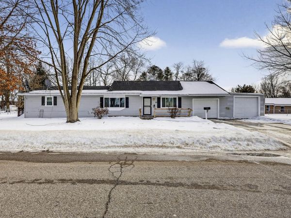 75 Taylor Avenue, Battle Creek, MI 49037