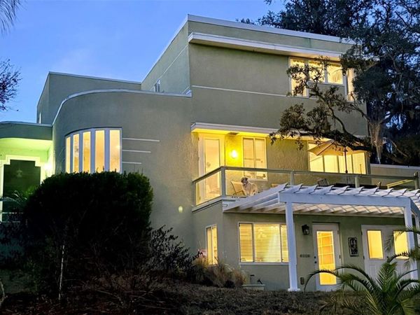 190 CRYSTAL LAKE DRIVE , CLERMONT, FL 34711