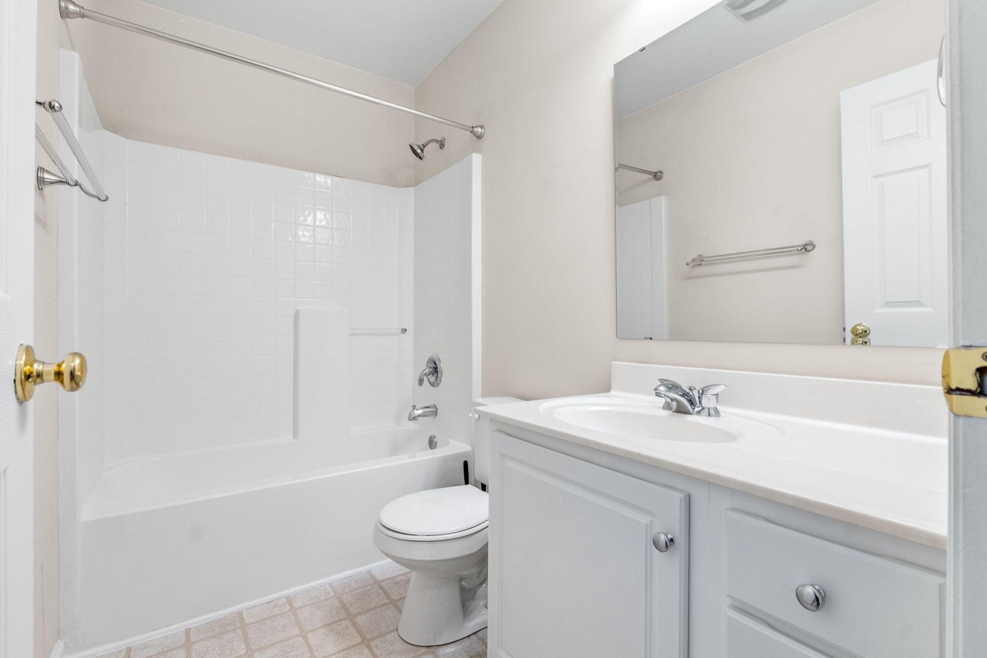 8637 Madelyn Street Photo 16