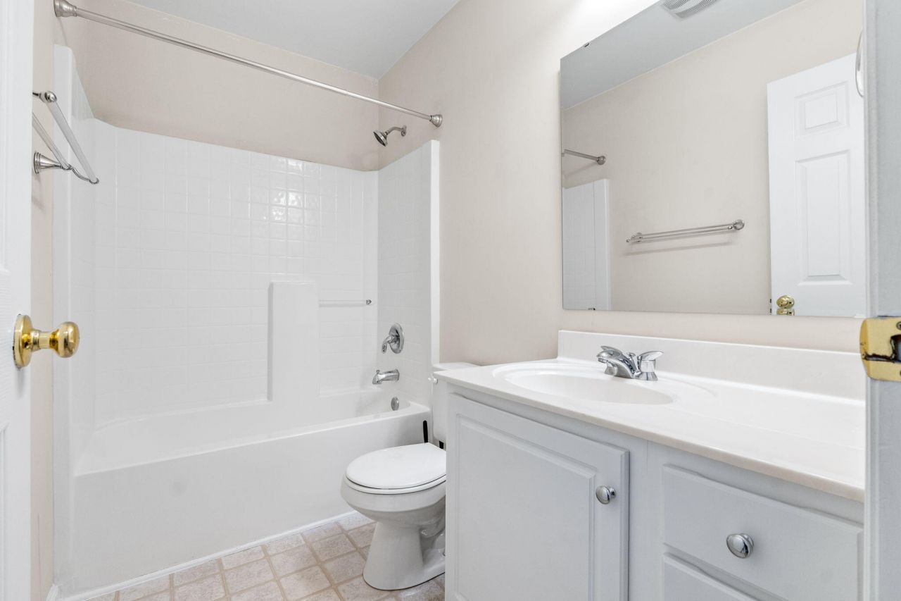 8637 Madelyn Street Photo 19