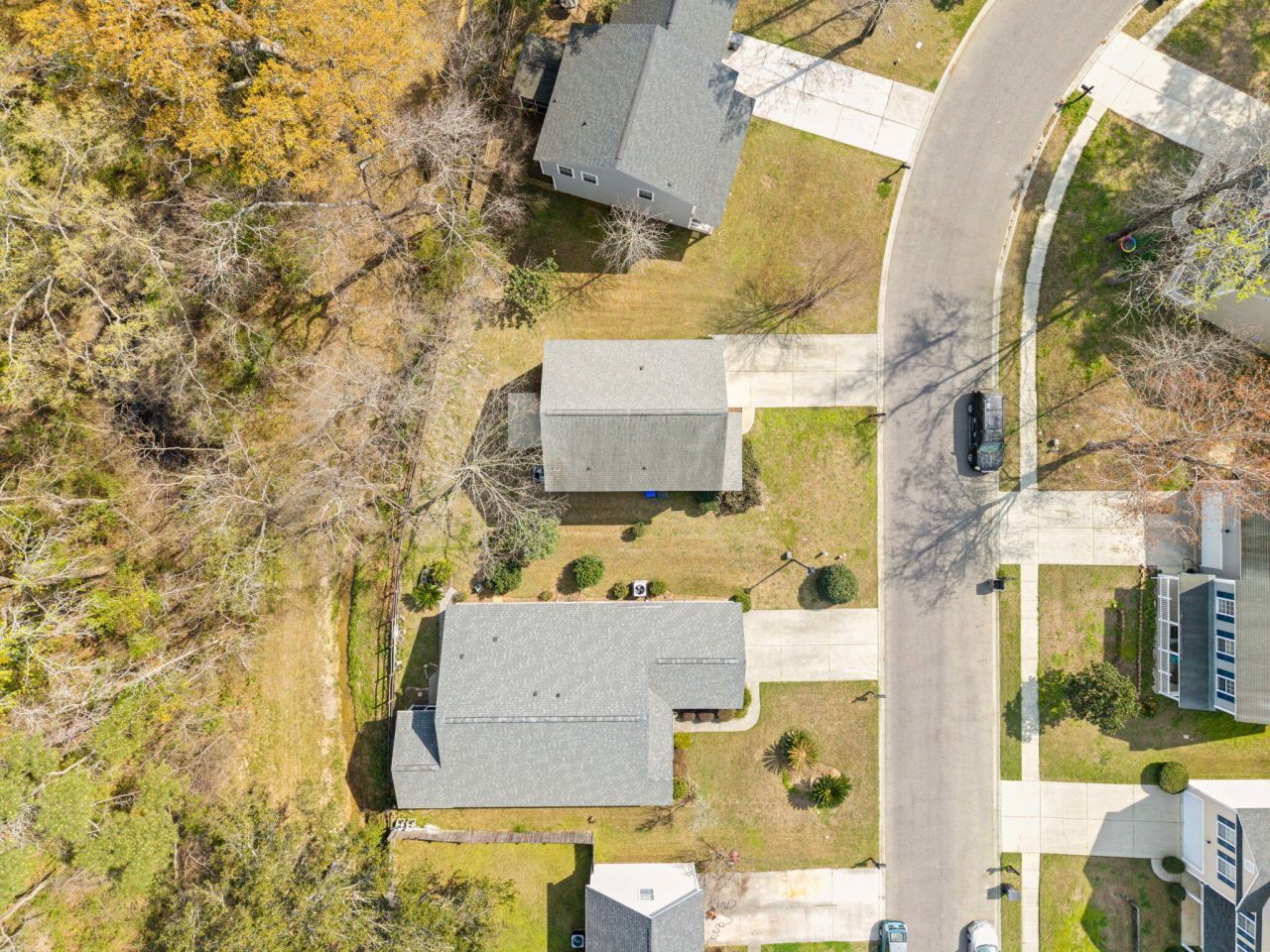 8637 Madelyn Street Photo 36