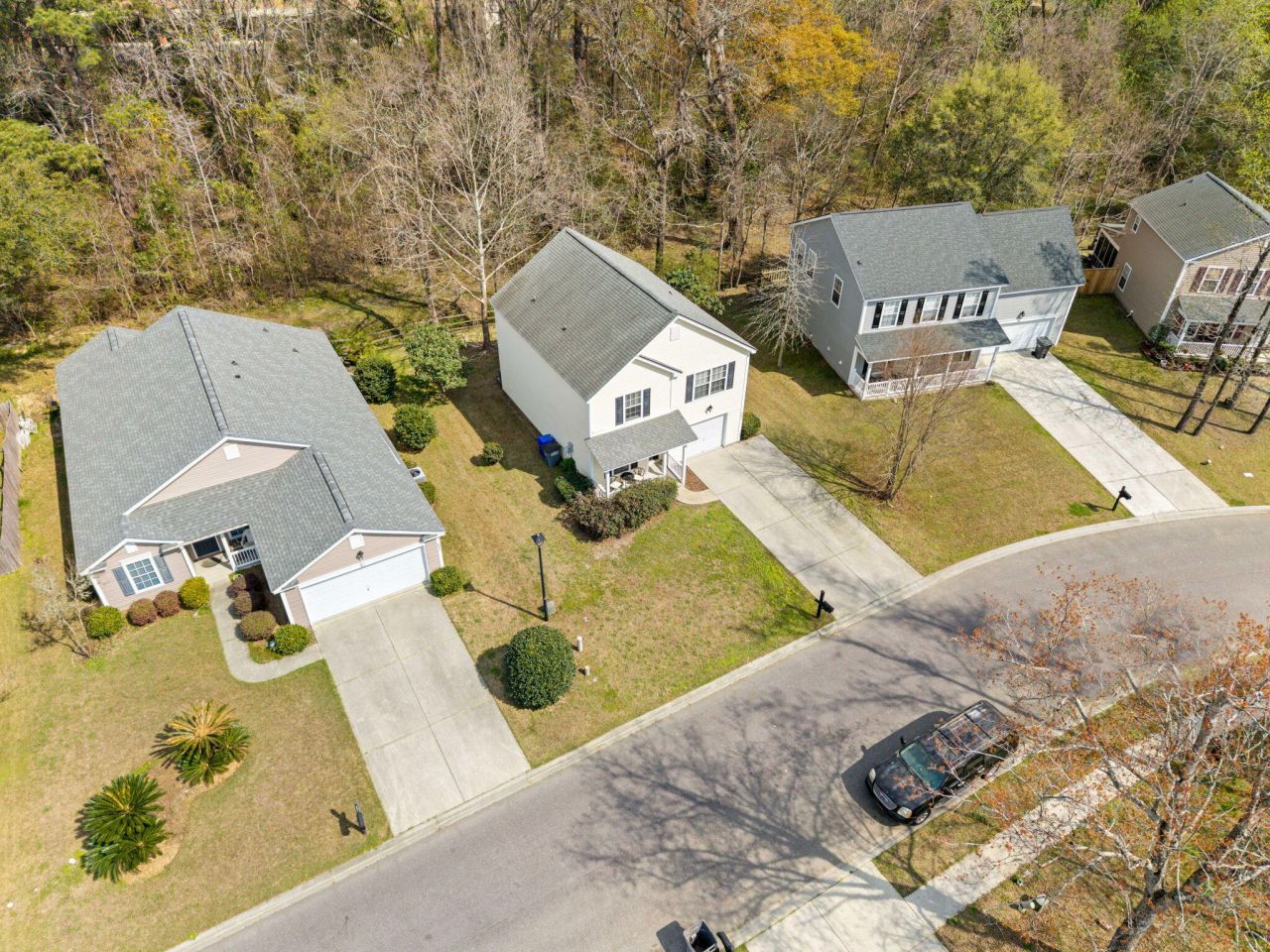 8637 Madelyn Street Photo 37