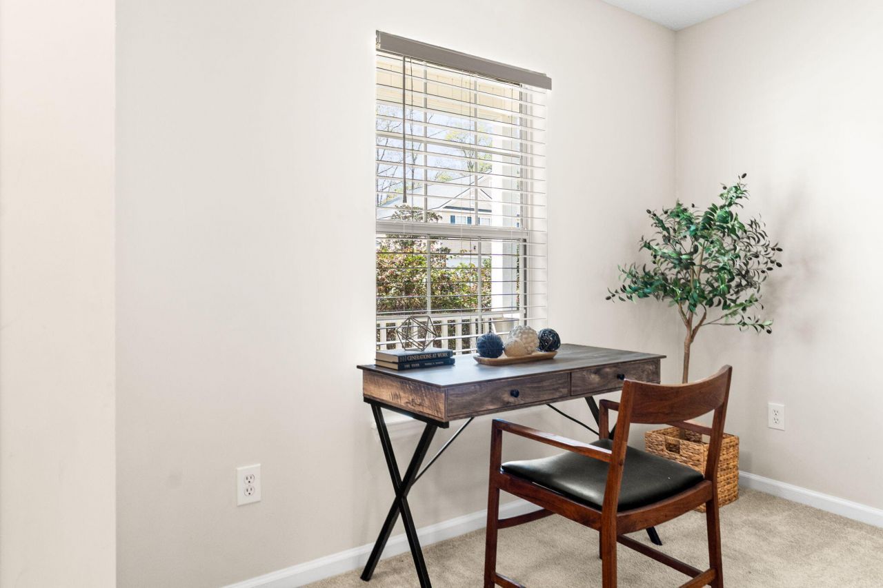 8637 Madelyn Street Photo 4