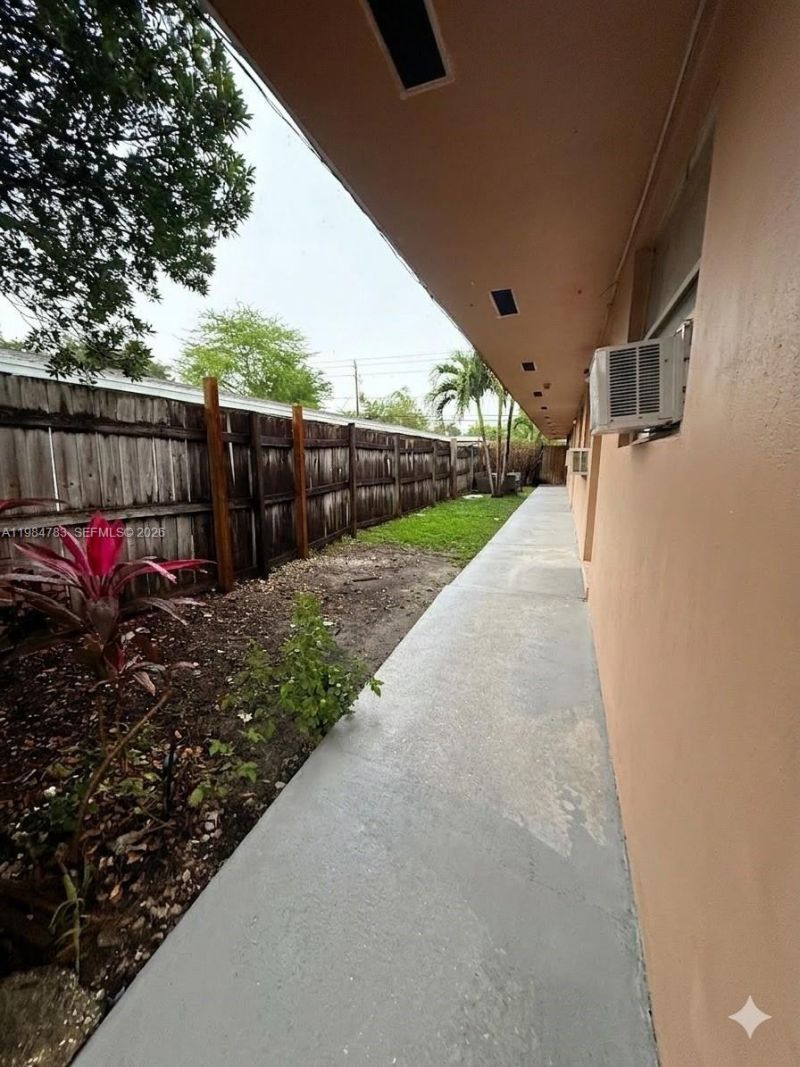 730 NW 4th Ave, Unit 1, Fort Lauderdale, FL 33311 Photo