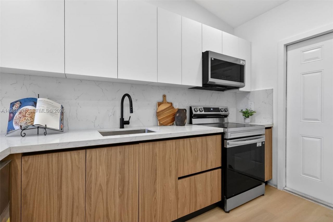 17980 NW 2nd Ct , Miami Gardens, FL 33169 Photo