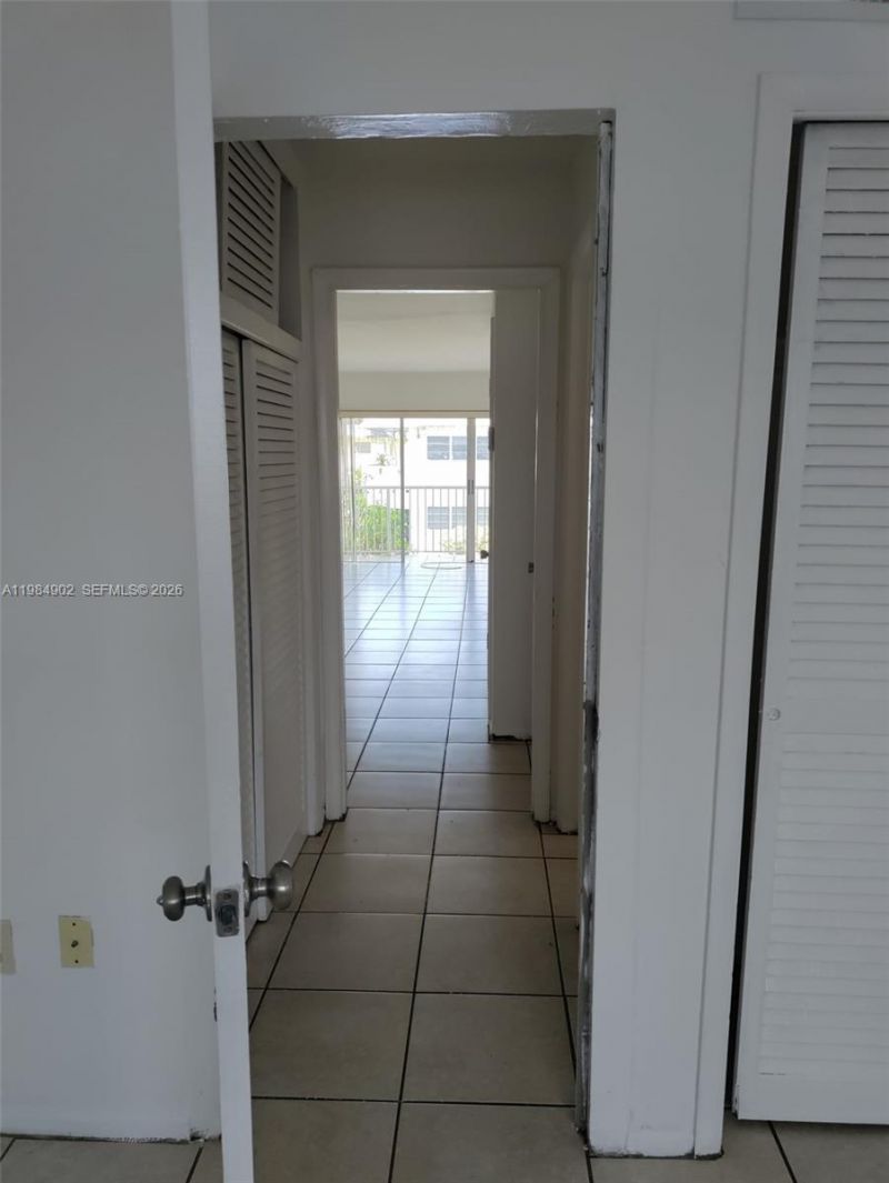 7340 SW 82nd St, Unit C205, Miami, FL 33143 Photo