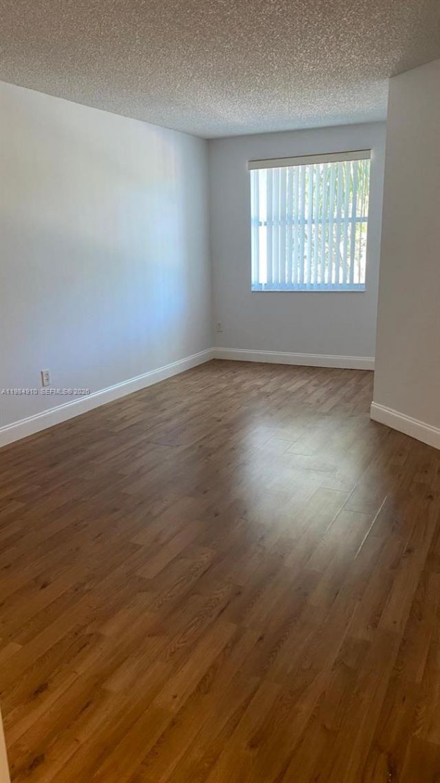 155 NW 96th Ter, Unit 2-201, Pembroke Pines, FL 33024 Photo