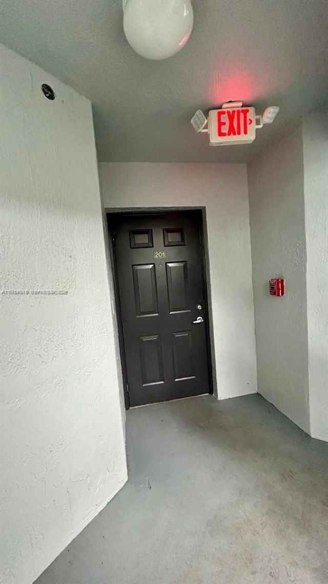 155 NW 96th Ter , Unit 2-201, Pembroke Pines, FL 33024 Photo
