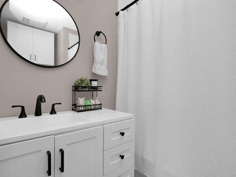 1041 Meadow Lane, Columbus, OH 43207 Photo 18