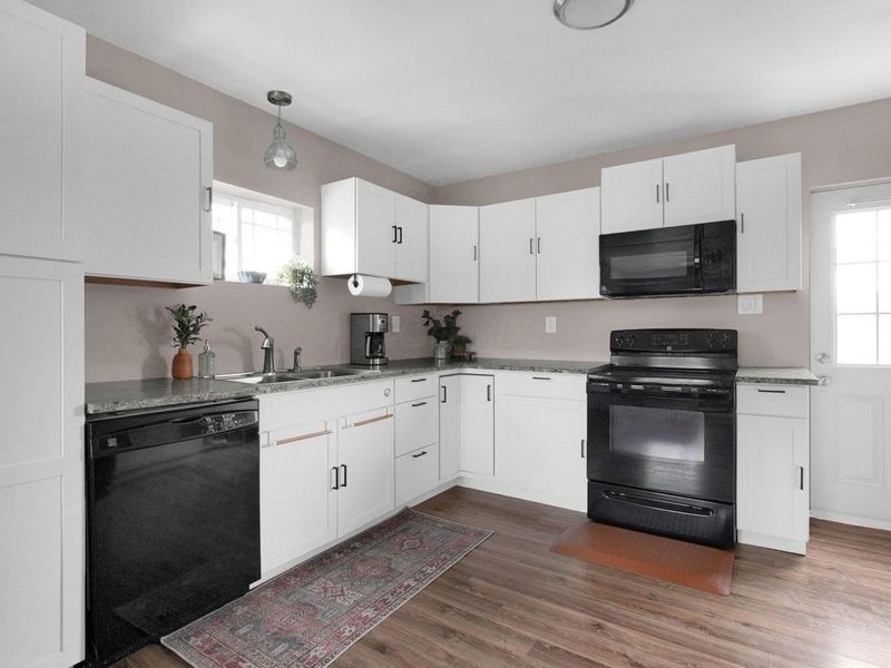 1041 Meadow Lane, Columbus, OH 43207 Photo 9