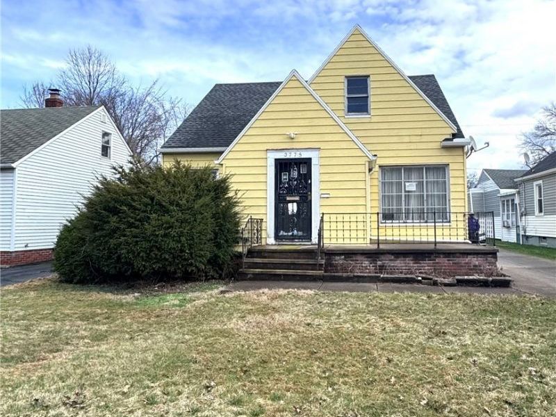 3775 Warrensville Center Road, Warrensville Heights, OH 44122 Photo 1