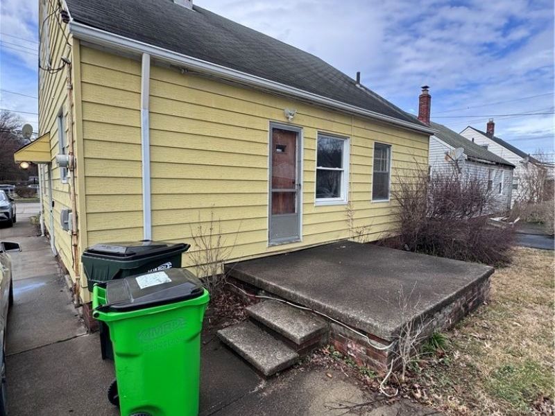 3775 Warrensville Center Road, Warrensville Heights, OH 44122 Photo 3