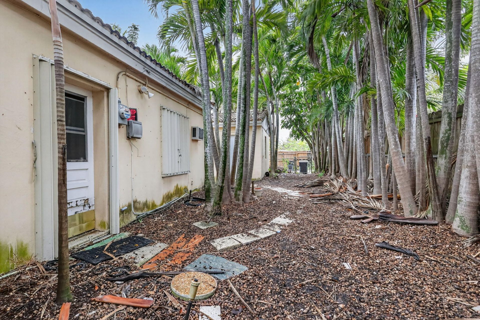 1201 NE 179th Street, North Miami Beach, FL 33162 Photo