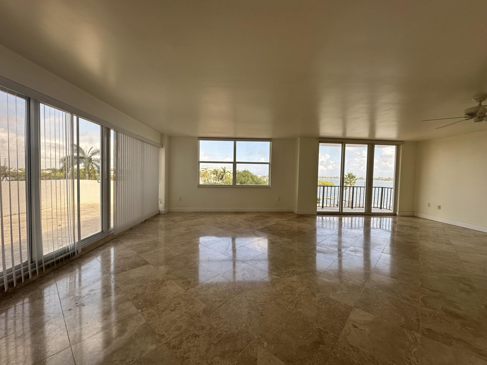 301 Croton Avenue, Unit 503, Lantana, FL 33462 Photo