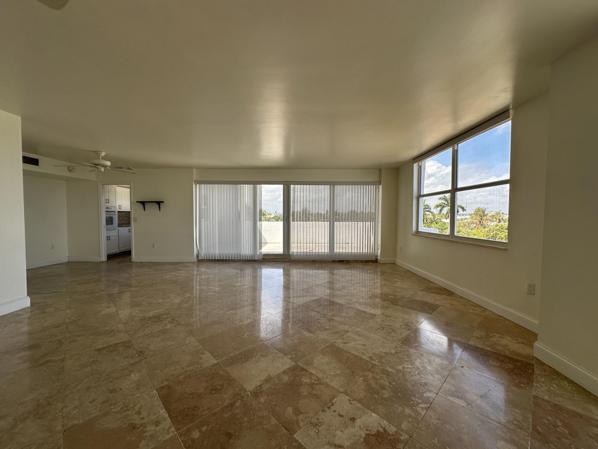 301 Croton Avenue, Unit 503, Lantana, FL 33462 Photo