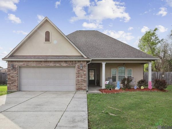 7108 Rue St Claire, Addis, LA 70710