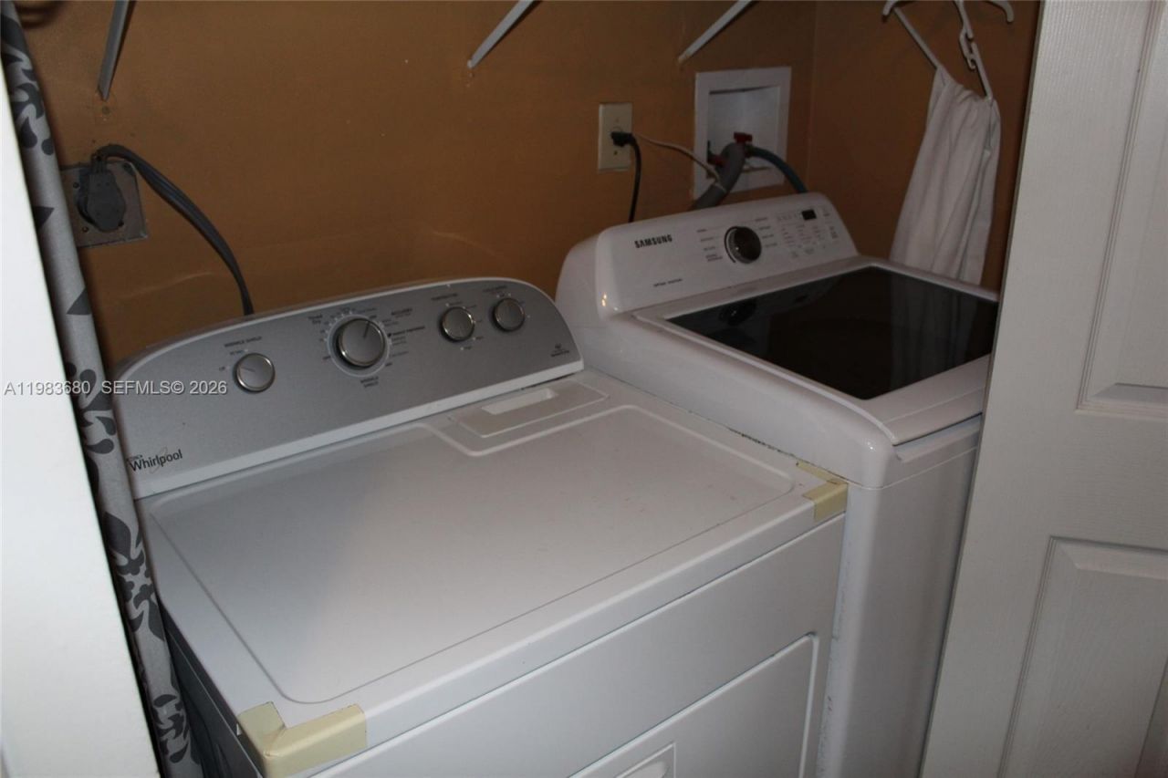 9818 SW 222nd Ter , Cutler Bay, FL 33190 Photo