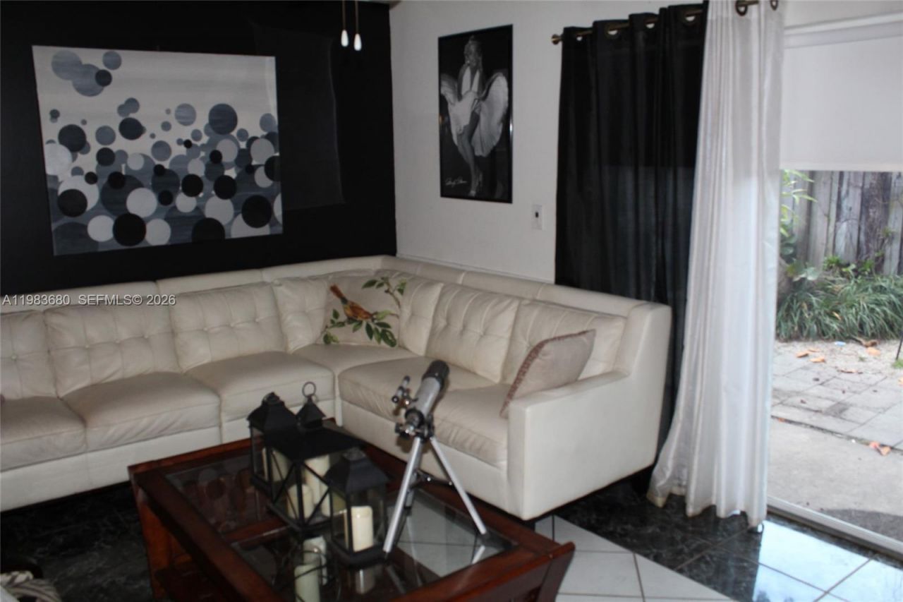 9818 SW 222nd Ter , Cutler Bay, FL 33190 Photo