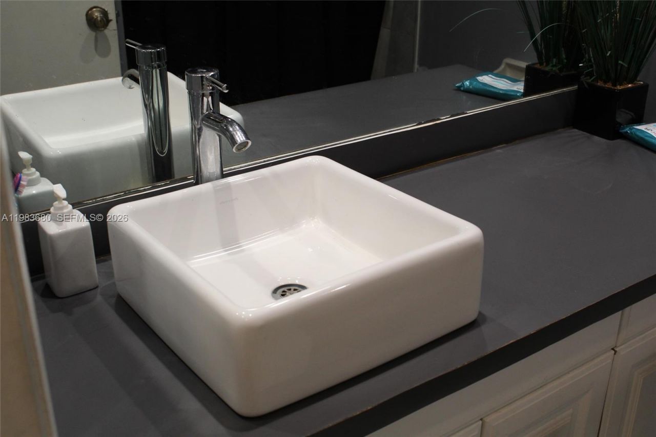 9818 SW 222nd Ter , Cutler Bay, FL 33190 Photo