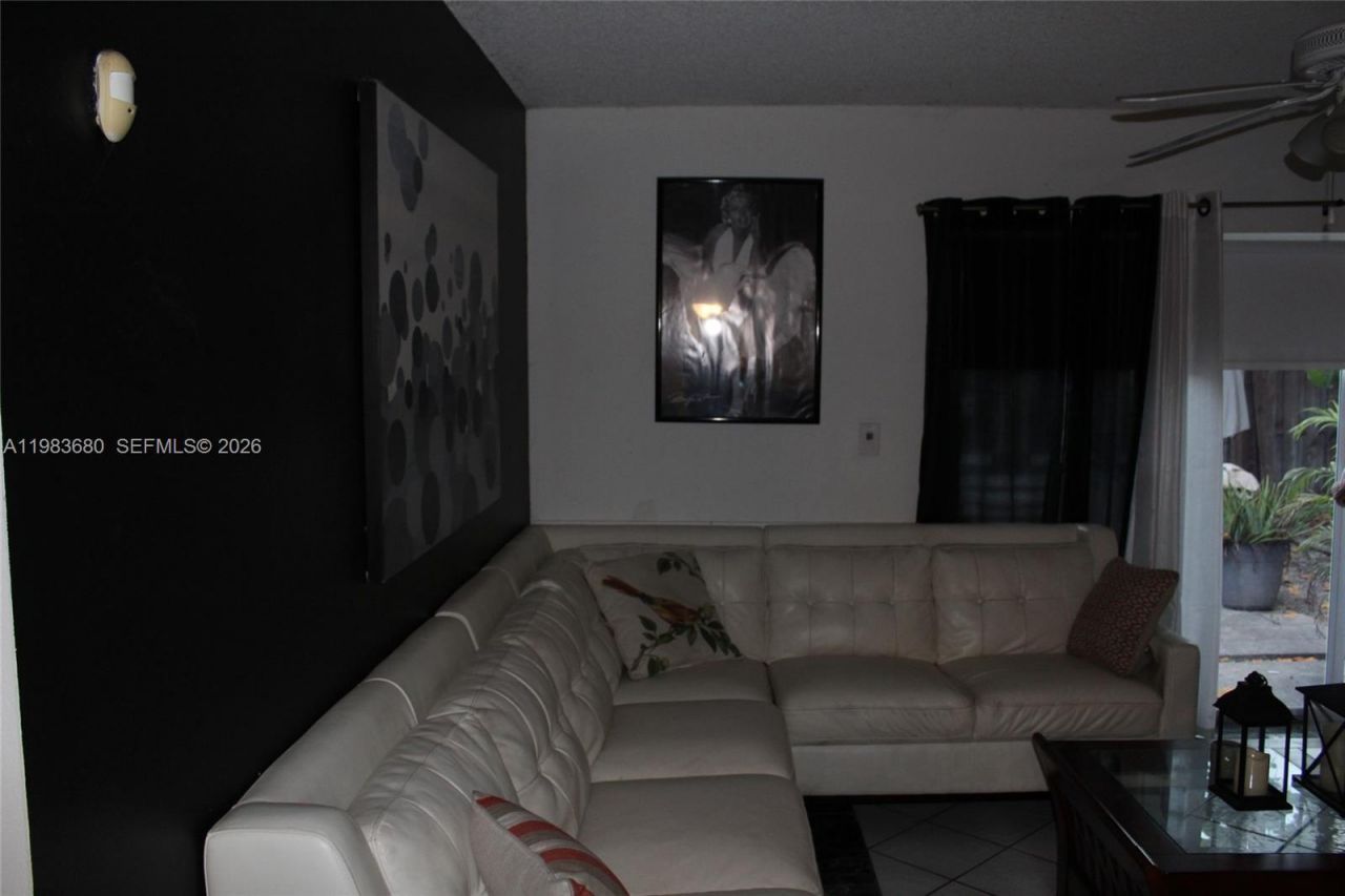 9818 SW 222nd Ter , Cutler Bay, FL 33190 Photo