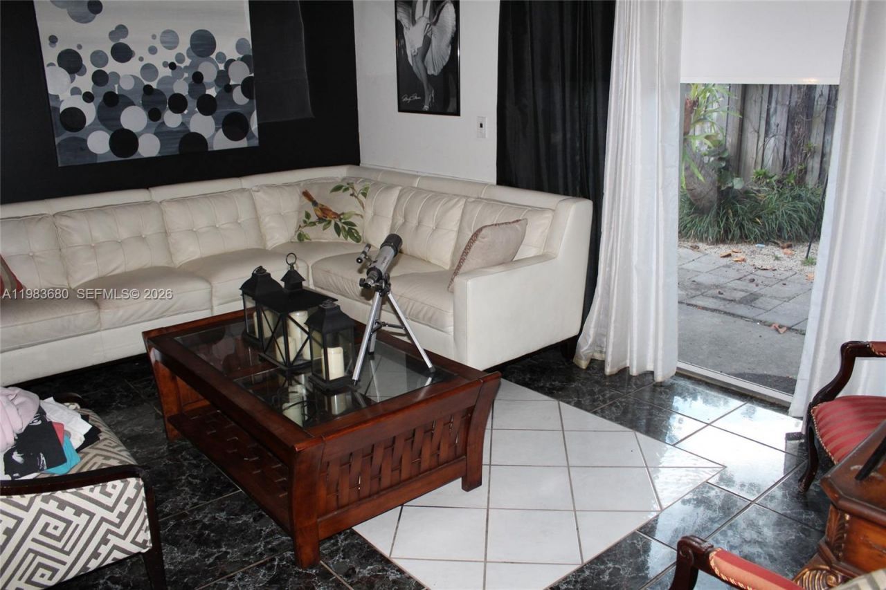 9818 SW 222nd Ter , Cutler Bay, FL 33190 Photo