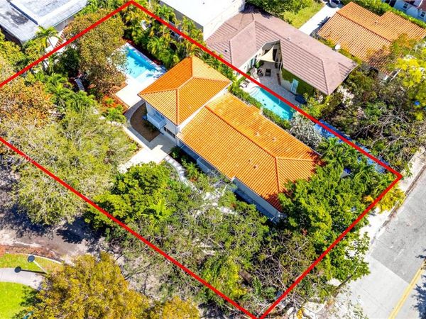 1345 SW 14th Ave, Miami, FL 33145