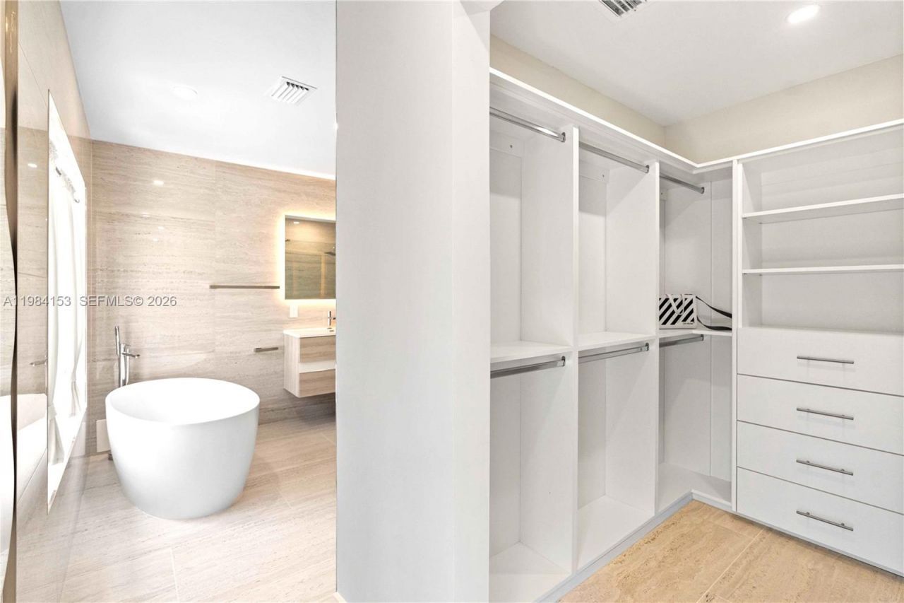 1345 SW 14th Ave, Unit 1, Miami, FL 33145 Photo