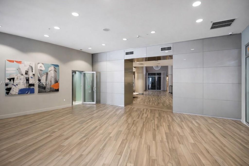 1750 N Bayshore Dr , Unit 3811, Miami, FL 33132 Photo