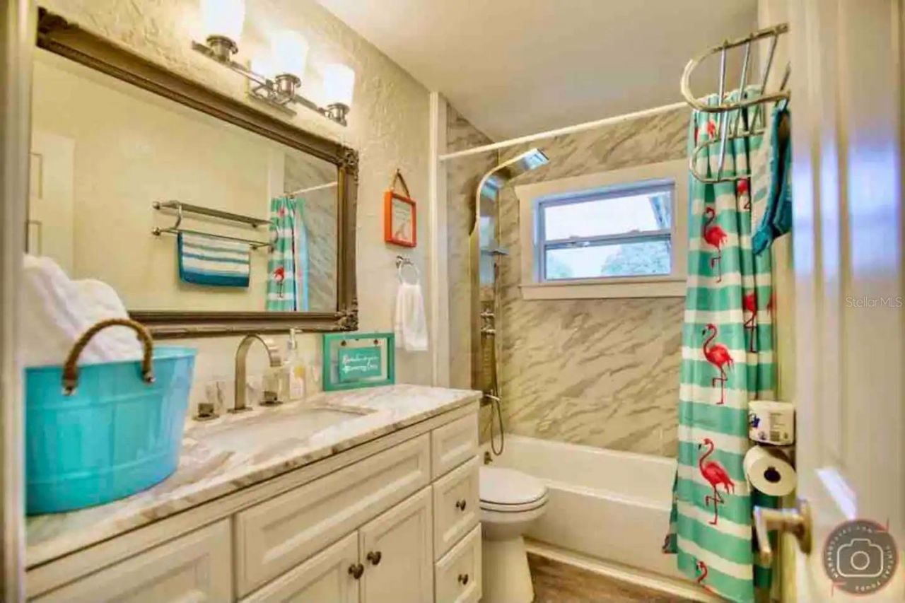 4929 Brookmeade Drive , Sarasota, FL 34232 Photo