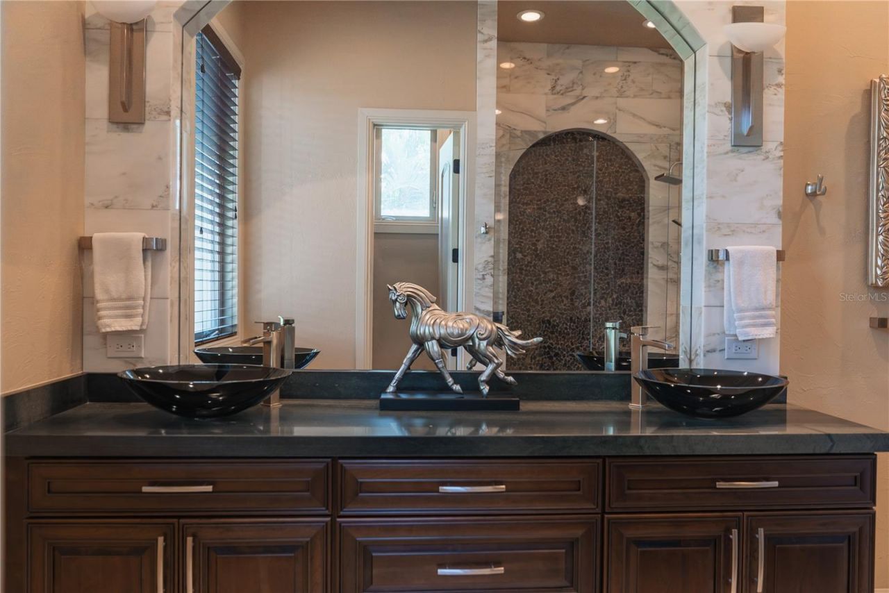 5890 Jamila , Venice, FL 34293 Photo