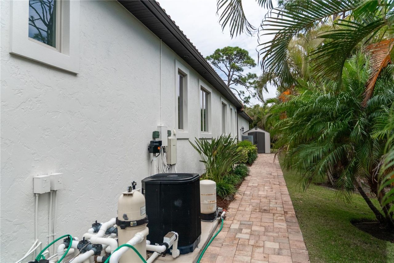 5890 Jamila , Venice, FL 34293 Photo