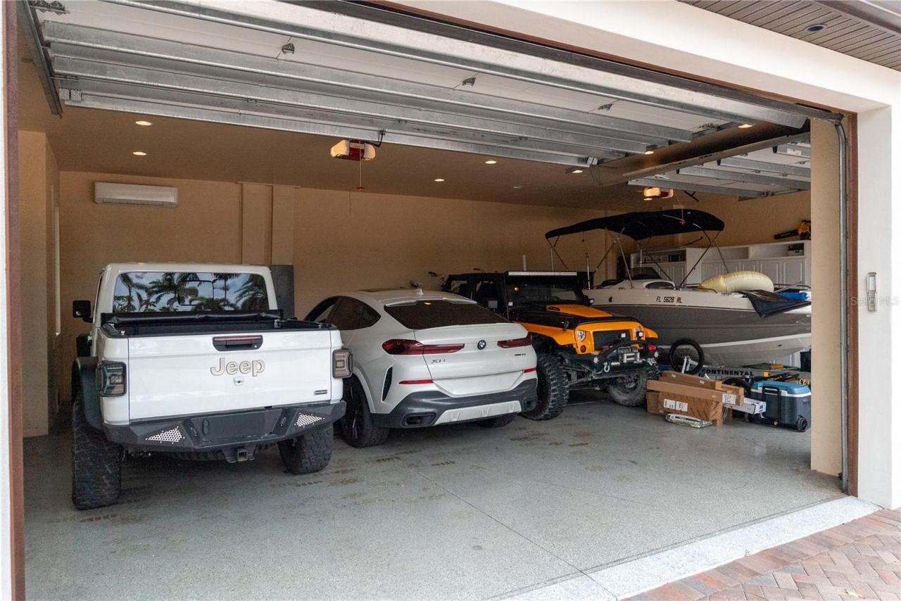 5890 Jamila , Venice, FL 34293 Photo