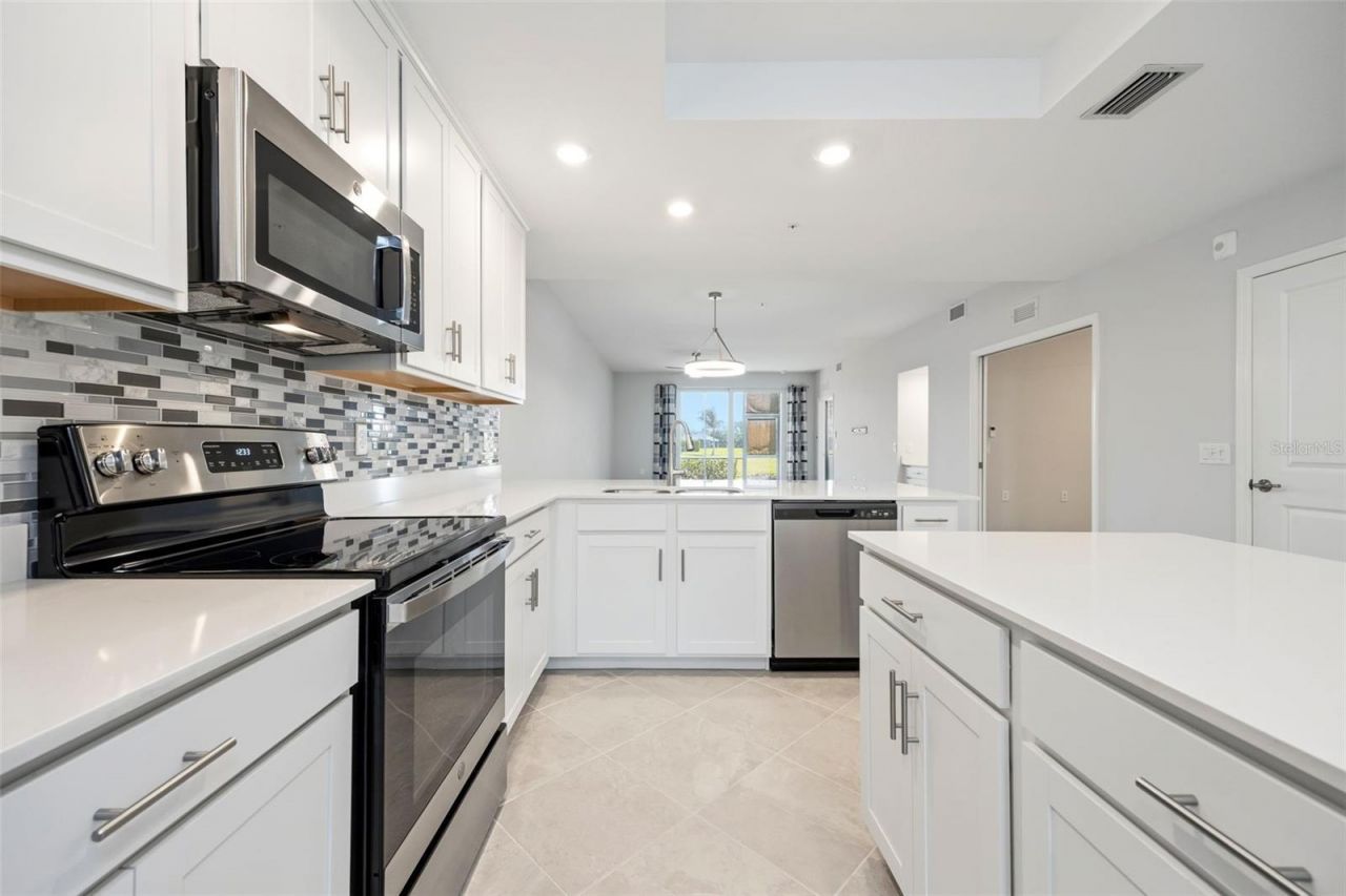 14257 Heritage Landing Boulevard, Unit 1115, Punta Gorda, FL 33955 Photo