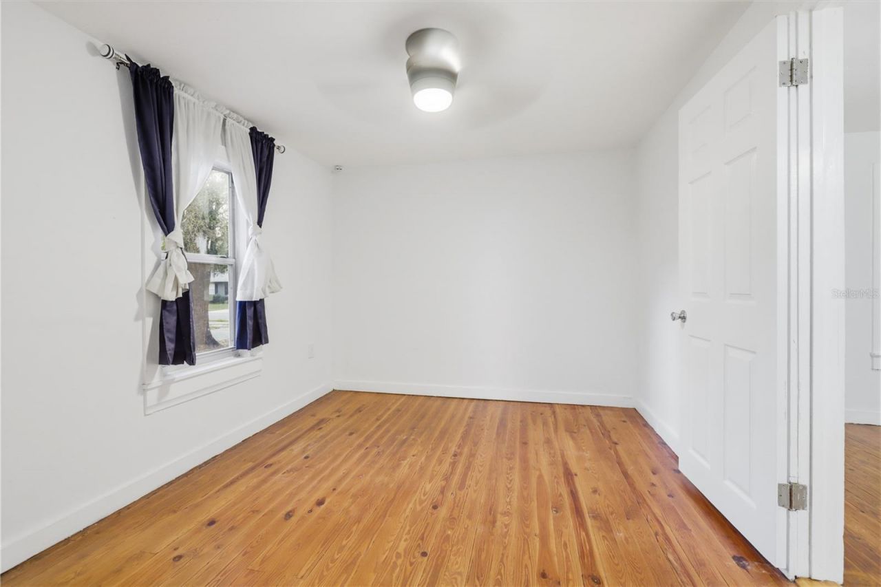 1120 E Minnesota Avenue , Deland, FL 32724 Photo