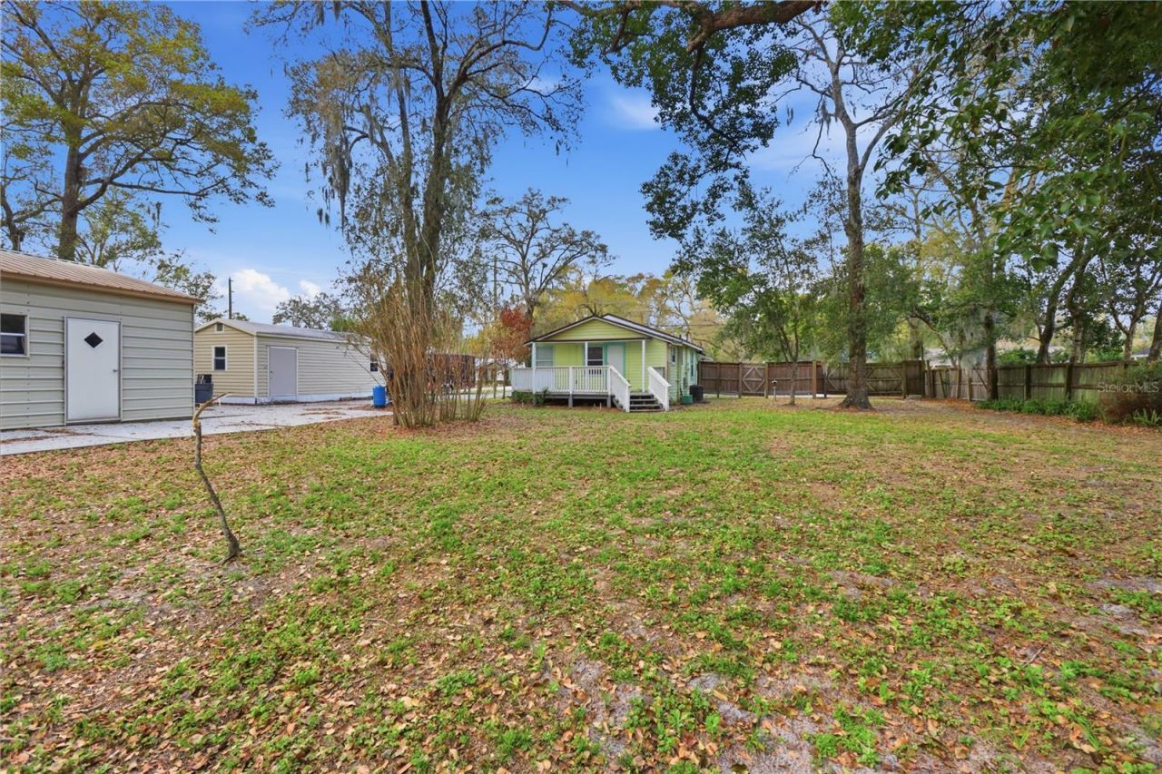 1120 E Minnesota Avenue , Deland, FL 32724 Photo