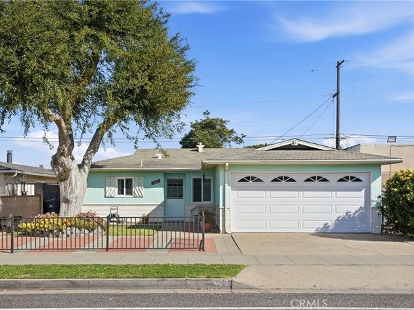 405 W Alvin Avenue, Santa Maria, CA 93458