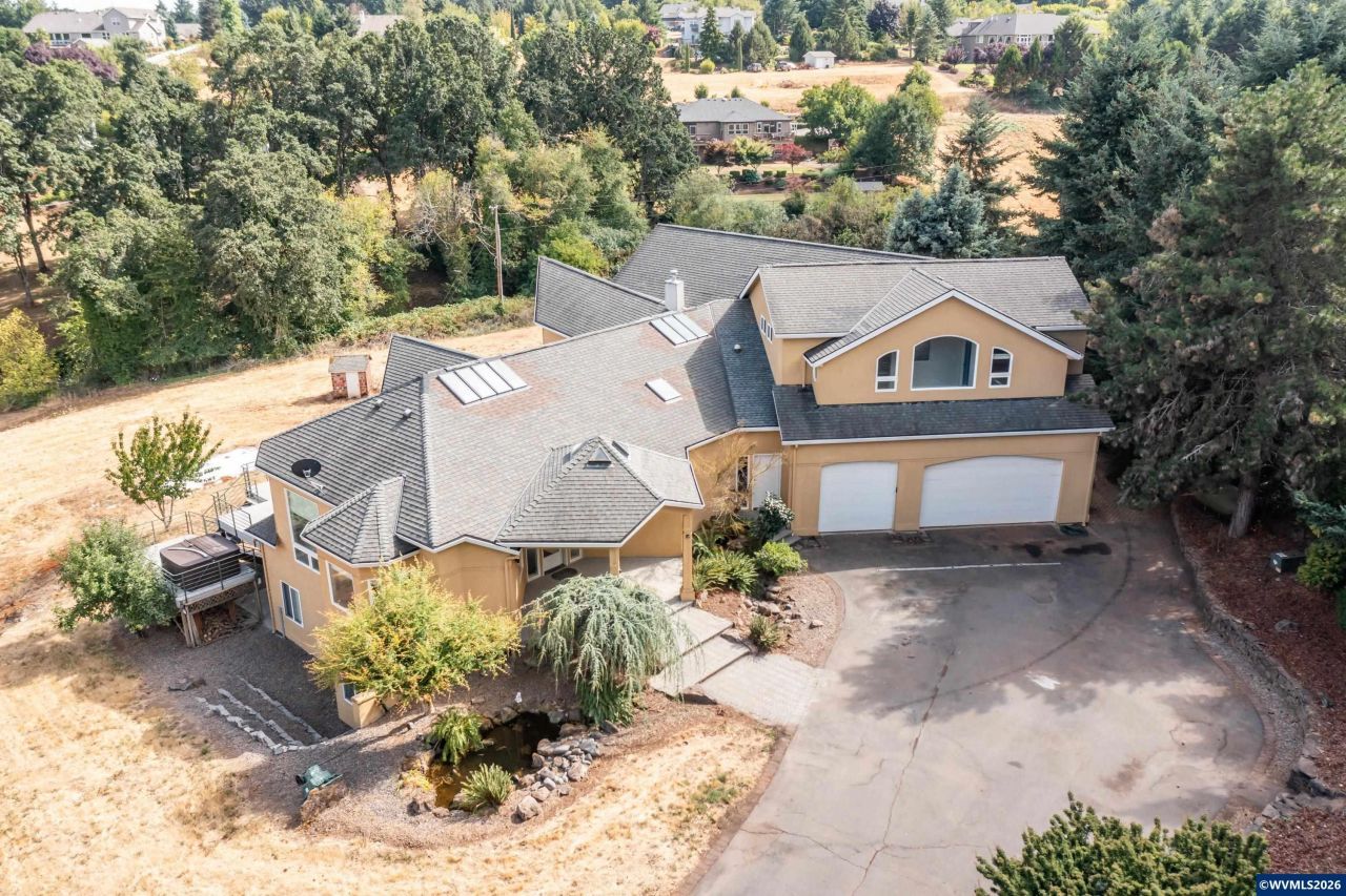 7002 Rainbow Dr Se, Salem, OR 97302 Main Photo