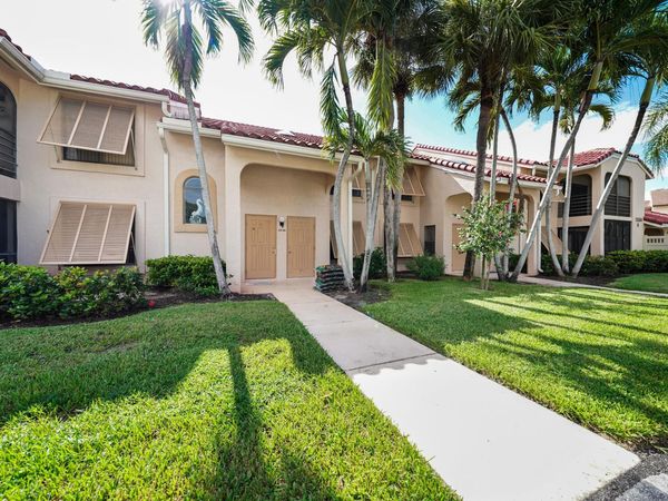 10204 Mangrove Drive, Unit 103, Boynton Beach, FL 33437