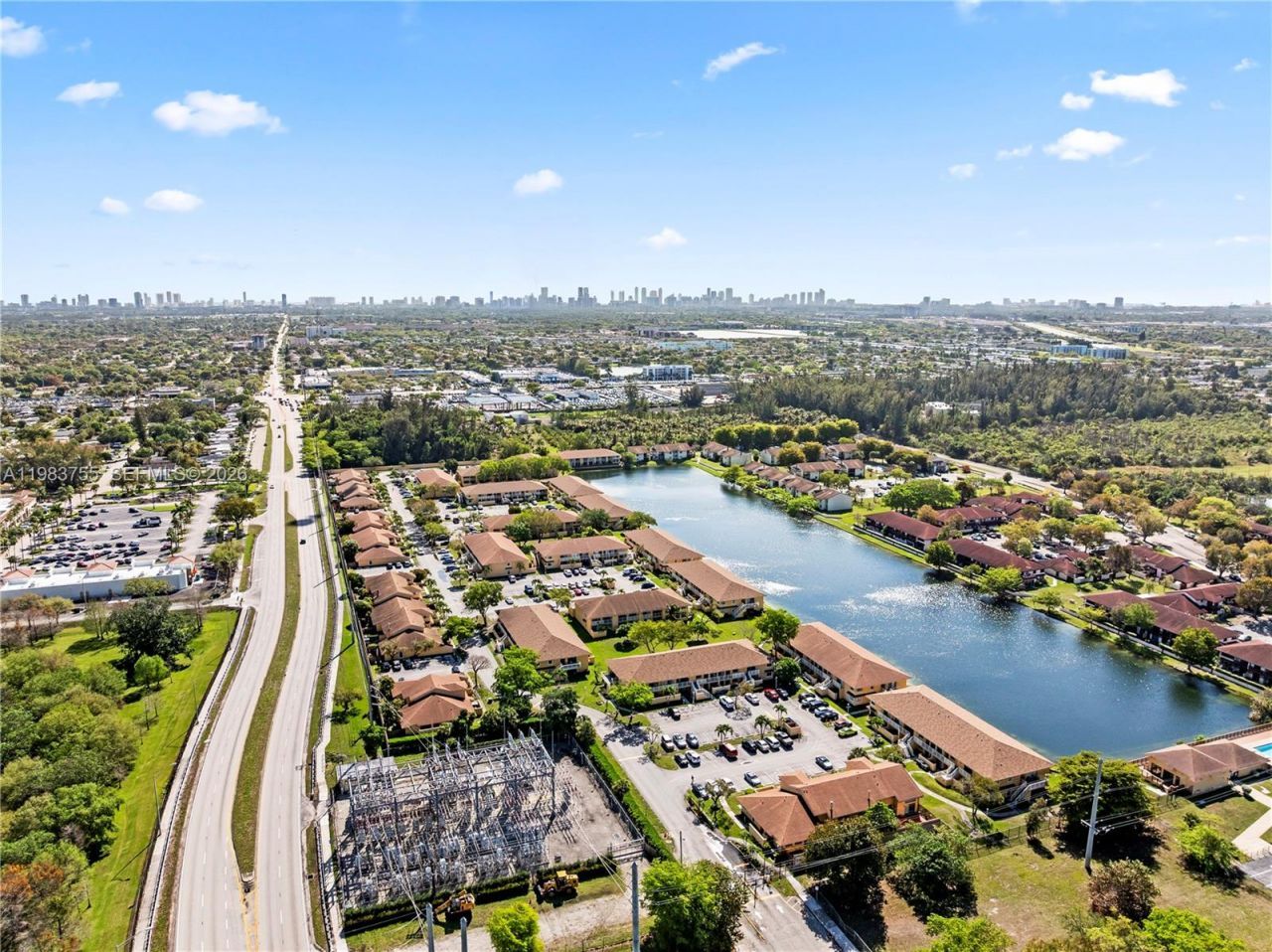 505 NW 214th St , Unit 101, Miami Gardens, FL 33169 Photo