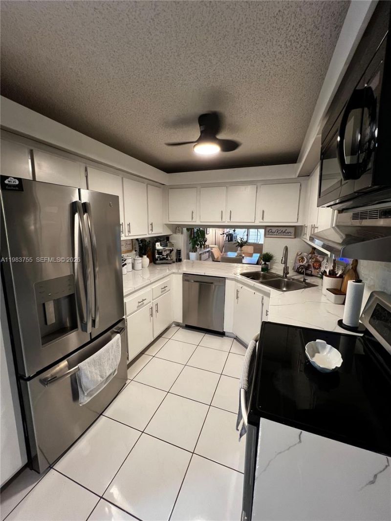505 NW 214th St , Unit 101, Miami Gardens, FL 33169 Photo