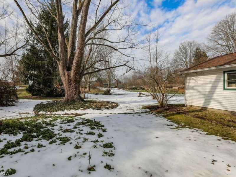 6361 Marchinn Drive, Ravenna, OH 44266 Photo 11