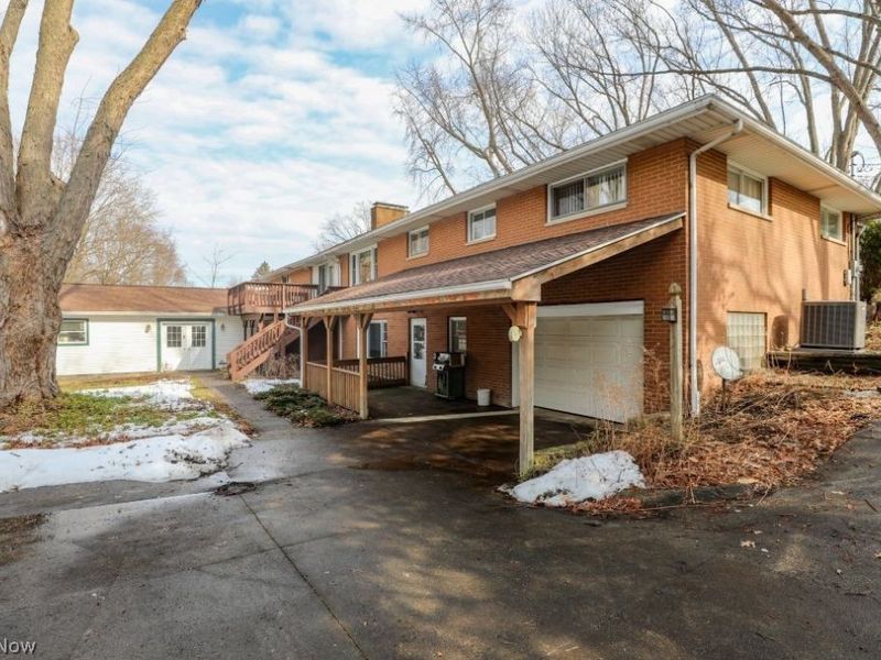 6361 Marchinn Drive, Ravenna, OH 44266 Photo 7