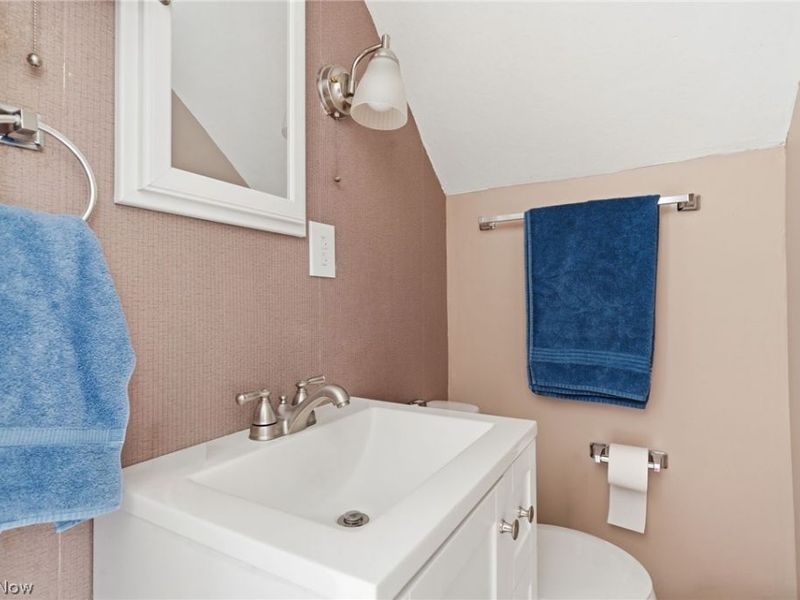 9614 Ravenna Road, Twinsburg, OH 44087 Photo 20