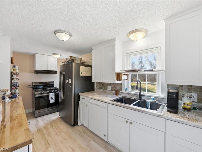 9614 Ravenna Road, Twinsburg, OH 44087 Photo 9