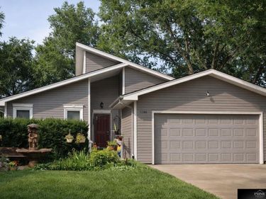 4201 Browning Street , Lincoln, NE 68516