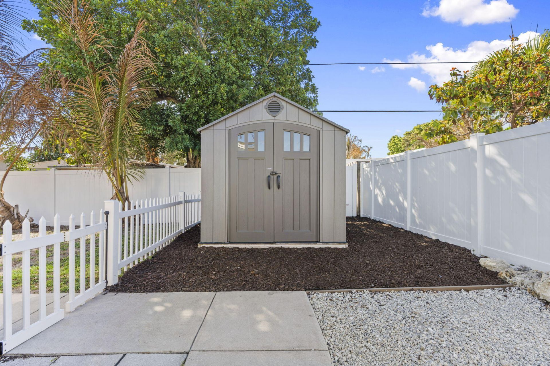 3528 NE Jeannette Drive, Jensen Beach, FL 34957 Photo