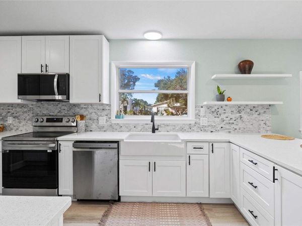 5209 1ST AVENUE W, BRADENTON, FL 34209