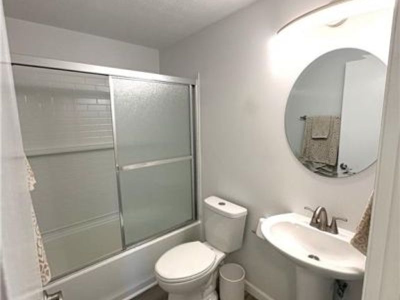 5906 Troy Villa Boulevard, Huber Heights, OH 45424 Photo 10