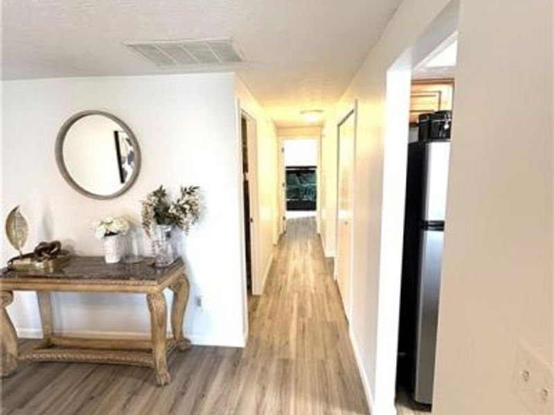 5906 Troy Villa Boulevard, Huber Heights, OH 45424 Photo 5