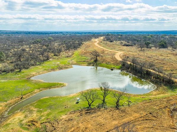 3722 Ranch Road 2241, Llano, TX 78643